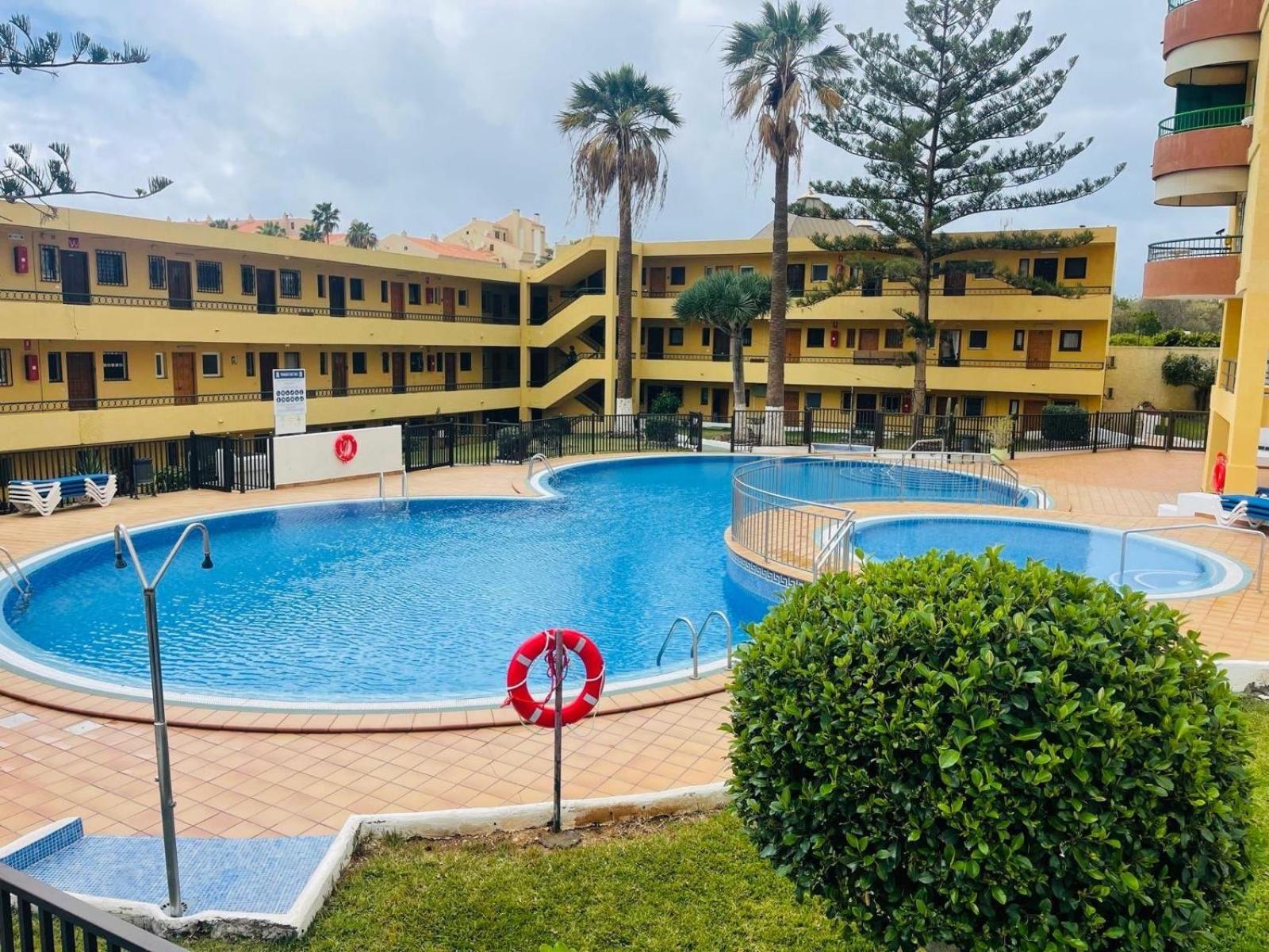 Cozy 2-Bed & Sofa-Bed Studio In Los Cristianos Лос Кристианос Екстериор снимка